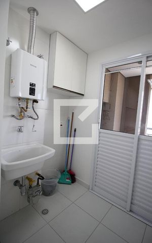 Apartamento à venda com 61m², 2 quartos e 1 vagaÁrea de Serviço
