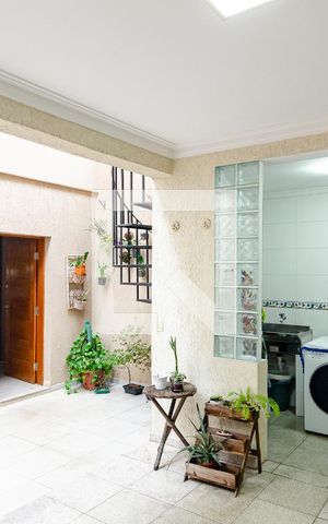 Casa à venda com 220m², 3 quartos e 2 vagasÁrea de Serviço Churrasqueira