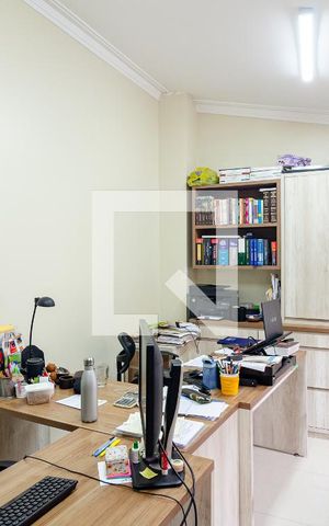 Casa à venda com 220m², 3 quartos e 2 vagasEdícula