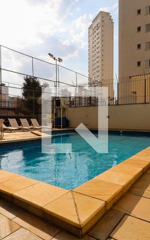 Apartamento para alugar com 150m², 3 quartos e 3 vagas Apartamento para alugar com 150m², 3 quartos e 3 vagasÁrea comum - Piscina
