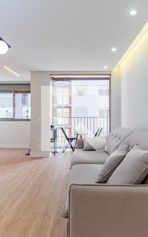 Apartamento à venda com 65m², 2 quartos e 1 vagaSala