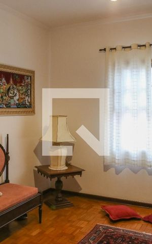 Casa à venda com 411m², 3 quartos e 9 vagas Casa à venda com 411m², 3 quartos e 9 vagasQuarto