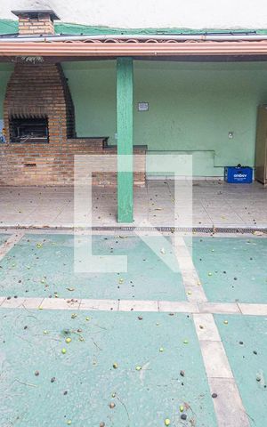Casa à venda com 600m², 5 quartos e 6 vagasVaranda / espaço gourmet