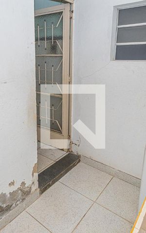Casa à venda com 600m², 5 quartos e 6 vagasÁrea de serviço
