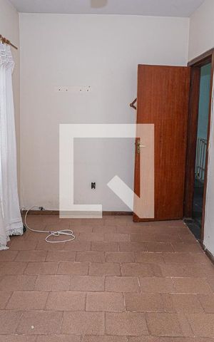 Casa à venda com 600m², 5 quartos e 6 vagasQuarto 4