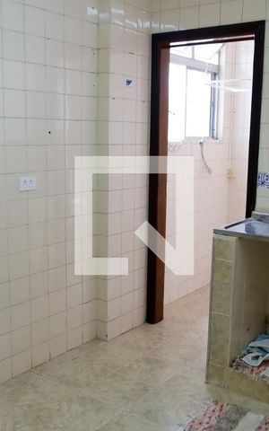 Apartamento à venda com 65m², 2 quartos e 1 vaga Apartamento à venda com 65m², 2 quartos e 1 vagaCozinha