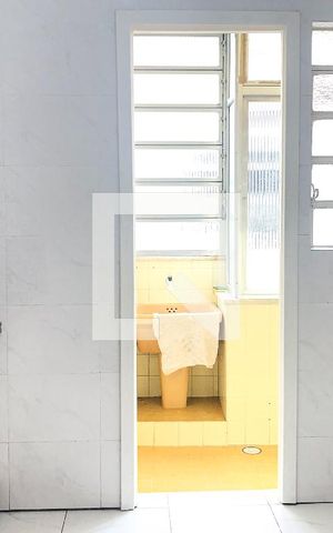 Apartamento à venda com 84m², 2 quartos e sem vagaCozinha