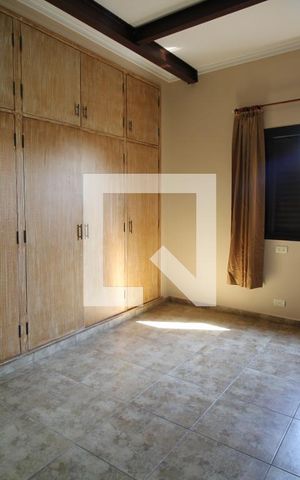 Casa à venda com 400m², 4 quartos e 3 vagasQuarto 2