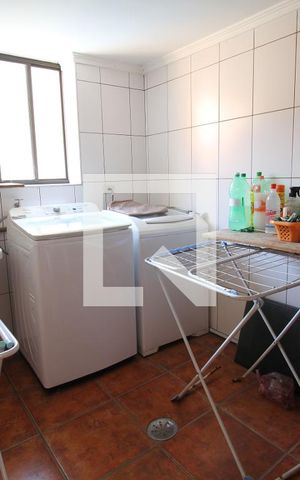 Casa à venda com 400m², 4 quartos e 3 vagasÁrea de Serviço