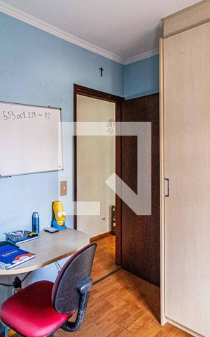 Casa à venda com 184m², 3 quartos e 2 vagas Casa à venda com 184m², 3 quartos e 2 vagasQuarto 02