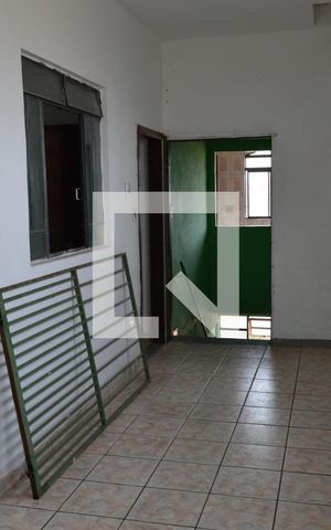 Casa à venda com 180m², 4 quartos e 2 vagasSala