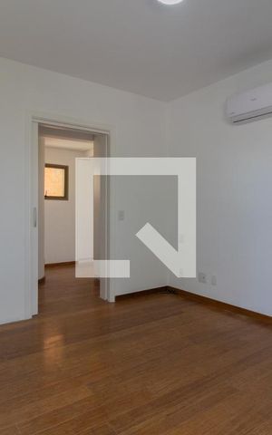 Apartamento à venda com 342m², 3 quartos e 6 vagas Apartamento à venda com 342m², 3 quartos e 6 vagasSuíte 1