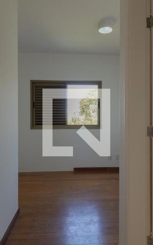Apartamento à venda com 342m², 3 quartos e 6 vagas Apartamento à venda com 342m², 3 quartos e 6 vagasSuíte 3