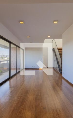 Apartamento à venda com 342m², 3 quartos e 6 vagas Apartamento à venda com 342m², 3 quartos e 6 vagasSala