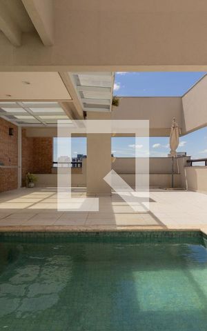 Apartamento à venda com 342m², 3 quartos e 6 vagas Apartamento à venda com 342m², 3 quartos e 6 vagasCobertura