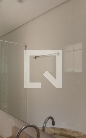 Apartamento à venda com 342m², 3 quartos e 6 vagas Apartamento à venda com 342m², 3 quartos e 6 vagasCobertura