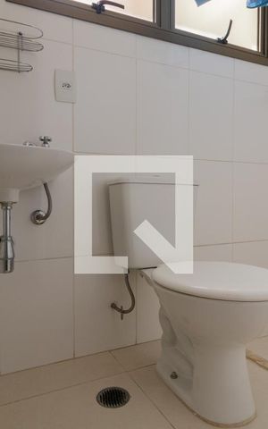 Apartamento à venda com 342m², 3 quartos e 6 vagas Apartamento à venda com 342m², 3 quartos e 6 vagasÁrea de Serviço
