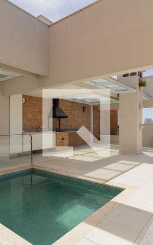Apartamento à venda com 342m², 3 quartos e 6 vagas Apartamento à venda com 342m², 3 quartos e 6 vagasCobertura