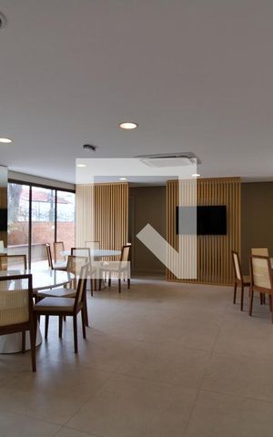 Apartamento à venda com 342m², 3 quartos e 6 vagas Apartamento à venda com 342m², 3 quartos e 6 vagasÁrea comum - Salão de festas