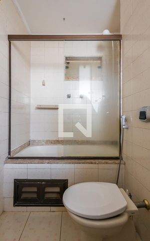 Apartamento à venda com 75m², 2 quartos e 2 vagasBanheiro