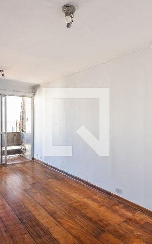 Apartamento à venda com 75m², 2 quartos e 2 vagasSala