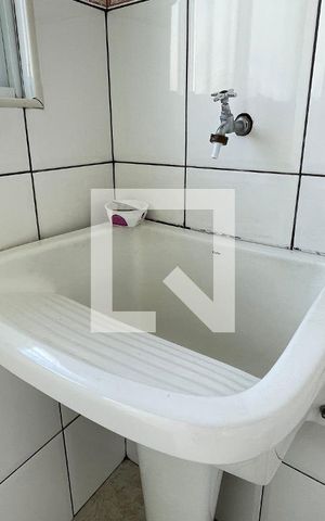 Casa para alugar com 56m², 1 quarto e sem vaga Casa para alugar com 56m², 1 quarto e sem vagaÁrea de Serviço