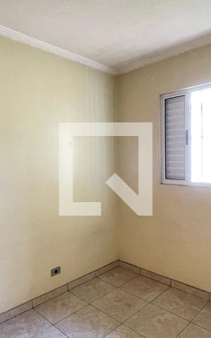 Casa para alugar com 56m², 1 quarto e sem vaga Casa para alugar com 56m², 1 quarto e sem vagaQuarto