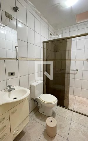 Casa para alugar com 56m², 1 quarto e sem vaga Casa para alugar com 56m², 1 quarto e sem vagaBanheiro