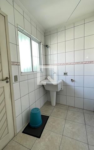 Casa para alugar com 56m², 1 quarto e sem vaga Casa para alugar com 56m², 1 quarto e sem vagaÁrea de Serviço