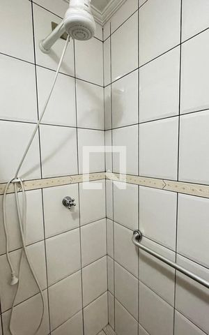 Casa para alugar com 56m², 1 quarto e sem vaga Casa para alugar com 56m², 1 quarto e sem vagaBanheiro