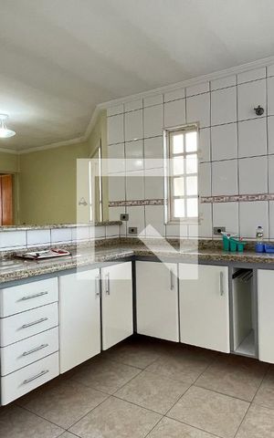 Casa para alugar com 56m², 1 quarto e sem vaga Casa para alugar com 56m², 1 quarto e sem vagaCozinha