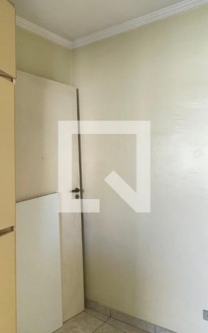Casa para alugar com 56m², 1 quarto e sem vaga Casa para alugar com 56m², 1 quarto e sem vagaQuarto de Serviço
