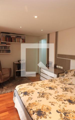 Casa à venda com 184m², 4 quartos e 3 vagasQuarto Suíte