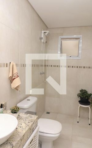 Casa à venda com 184m², 4 quartos e 3 vagasBanheiro