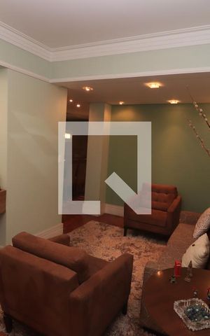Casa à venda com 184m², 4 quartos e 3 vagasSala