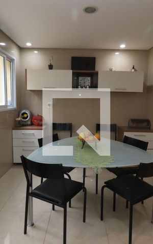 Casa à venda com 184m², 4 quartos e 3 vagasCozinha