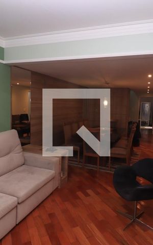 Casa à venda com 184m², 4 quartos e 3 vagasSala