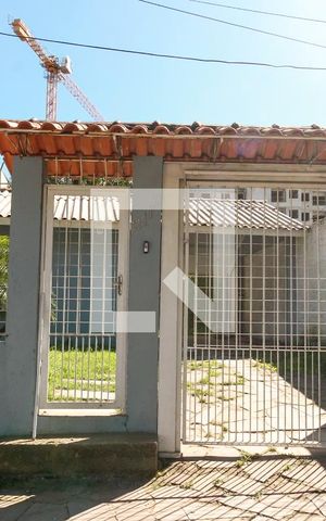 Casa à venda com 200m², 2 quartos e 5 vagas Casa à venda com 200m², 2 quartos e 5 vagasPlaca