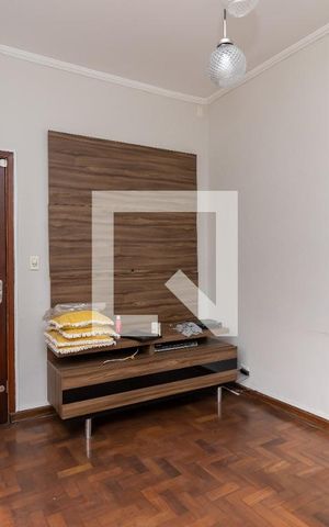 Casa à venda com 134m², 3 quartos e 3 vagas Casa à venda com 134m², 3 quartos e 3 vagasSala