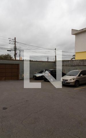 Casa de condomínio à venda com 60m², 2 quartos e 1 vaga Casa de condomínio à venda com 60m², 2 quartos e 1 vagaGaragem