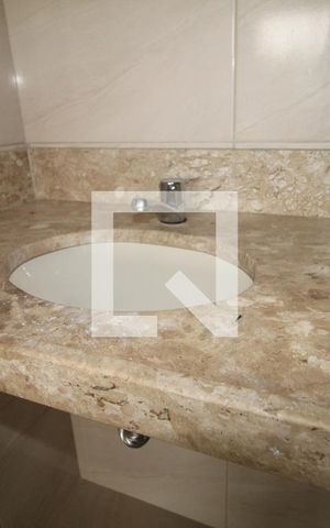 Apartamento para alugar com 77m², 3 quartos e 1 vagaBanheiro