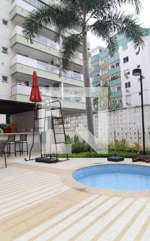 Apartamento para alugar com 77m², 3 quartos e 1 vagaÁrea comum