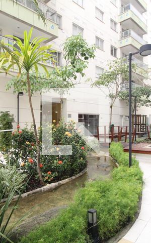 Apartamento para alugar com 77m², 3 quartos e 1 vagaÁrea comum