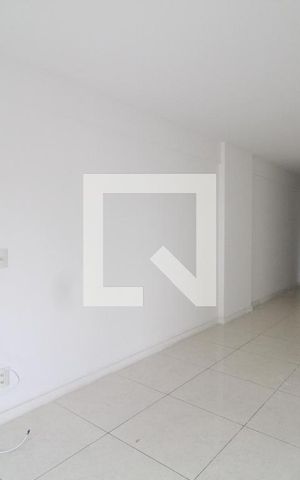Apartamento para alugar com 77m², 3 quartos e 1 vagaSala