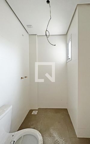 Apartamento à venda com 105m², 2 quartos e 1 vagaBanheiro 1