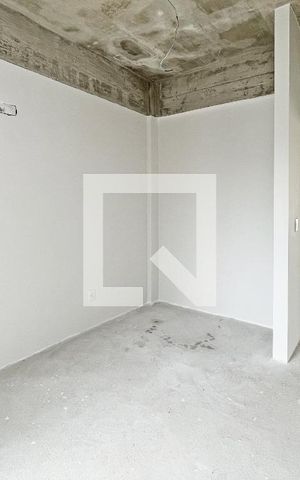 Apartamento à venda com 105m², 2 quartos e 1 vagaQuarto