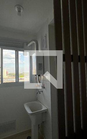 Apartamento para alugar com 60m², 2 quartos e 1 vaga Apartamento para alugar com 60m², 2 quartos e 1 vagaÁrea de Serviço