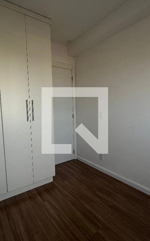 Apartamento para alugar com 60m², 2 quartos e 1 vaga Apartamento para alugar com 60m², 2 quartos e 1 vagaQuarto