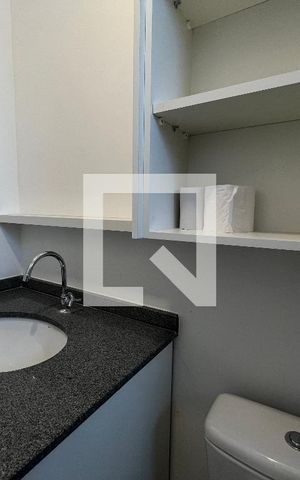 Apartamento para alugar com 60m², 2 quartos e 1 vaga Apartamento para alugar com 60m², 2 quartos e 1 vagaBanheiro