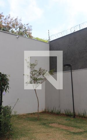 Apartamento para alugar com 60m², 2 quartos e 1 vaga Apartamento para alugar com 60m², 2 quartos e 1 vagaÁrea Comum